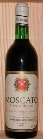 WINO ROCZNIK 1982 MOSCATO DI SORSO CANTINA SOCIALE SORSO WINA